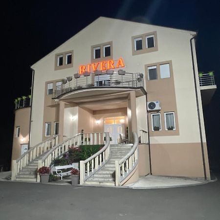 Rivera club Bed and Breakfast Raška Exterior foto